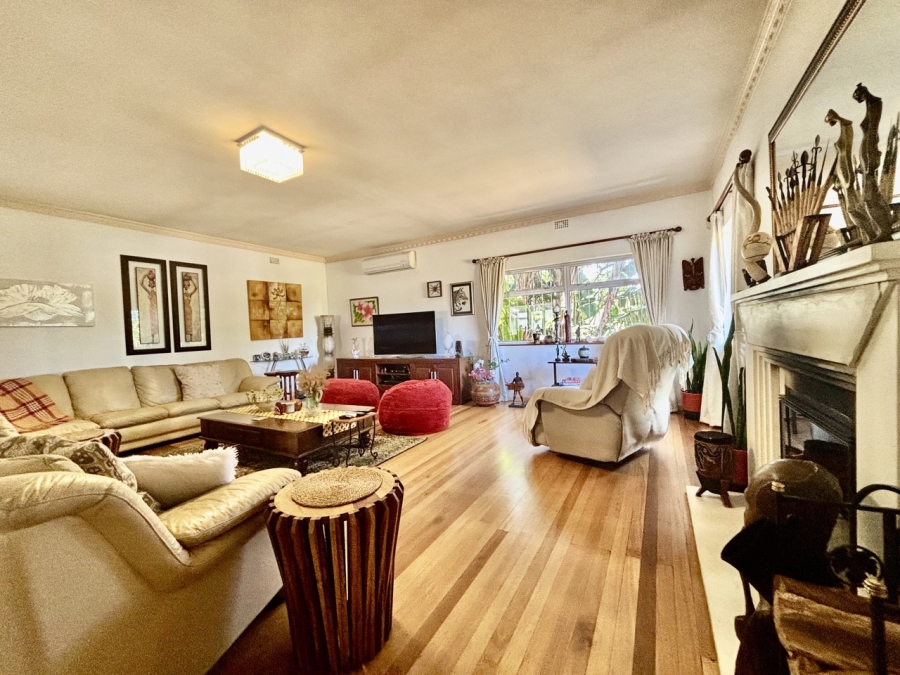 5 Bedroom Property for Sale in Flamingo Vlei Western Cape